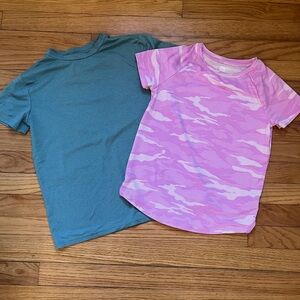 Set of quick dry girls t shirts. Teal size M-8/10; Pink camo size M 7/8